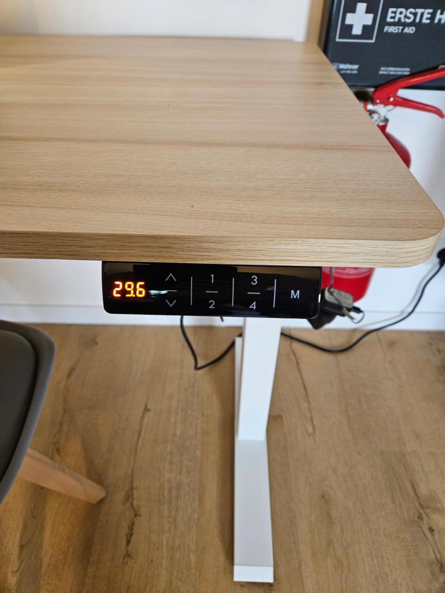 Modern Homes - Voll Ausgestatte Wohnung - Balkon - Hotelbetten - 4K Tv - Wlan Moers Luaran gambar