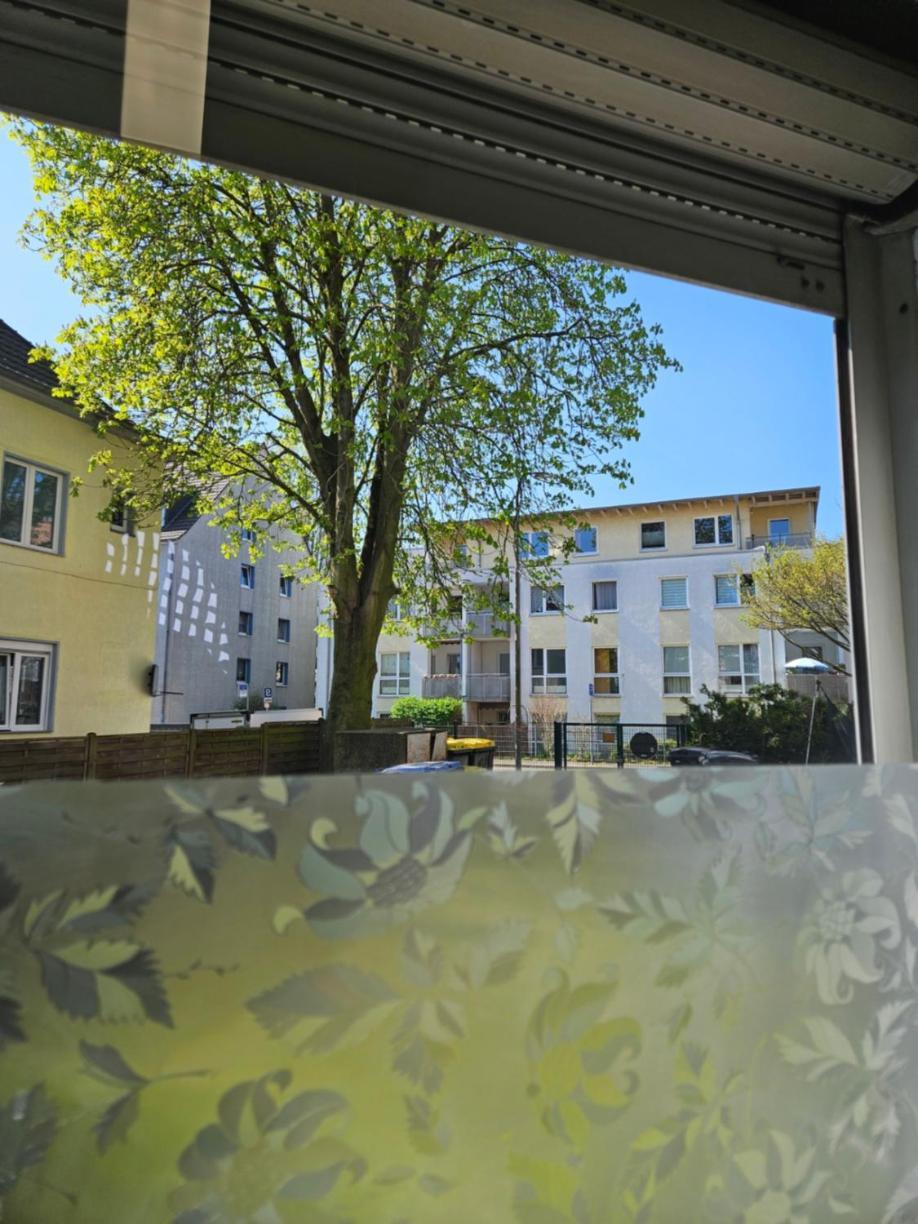 Modern Homes - Voll Ausgestatte Wohnung - Balkon - Hotelbetten - 4K Tv - Wlan Moers Luaran gambar